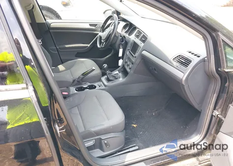 2016 Volkswagen Golf Sportwagen Tsi S 4-Door from USA, damaged, VIN 3VWA17AU9GM513845